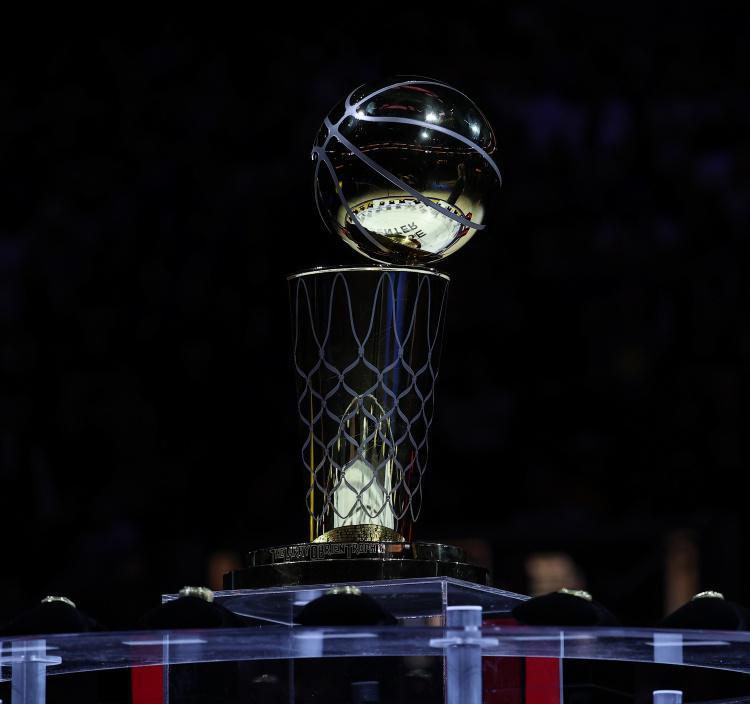 被同年冠军淘汰数？老詹8杜登7 大帅10次居首两大神竟8次亚军