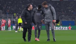 开云体育-【欧冠】莱昂三连击，AC米兰1比0赫罗纳