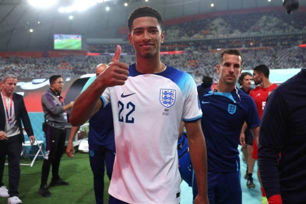 开云体育-00后贝林厄姆闪耀全场，英格兰找到双德结合体！